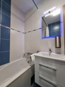 OSIJEK SPACE CENTAR - Self Check in, Free Private Parking