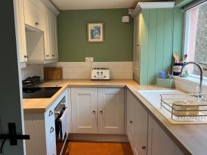 Lavender Cottage, Clare