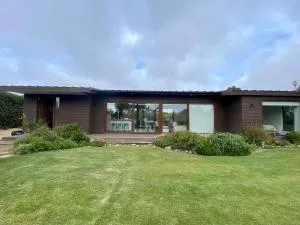 Comfortable and spacious family beach house - El Convento