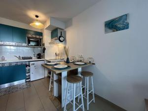 Appartements Appartement T2 - LA ROCHELLE - LR910-012 : photos des chambres
