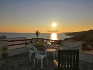 Casa Tramonti spiaggia a 50mt - Marina San Gregorio