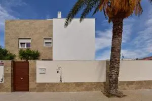 200 Villa Deluxe - Alicante Holiday - 卡布罗伊格