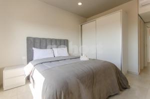 Modern 2 bedroom apt in Mburicao neighborhood