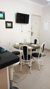 Refúgio Familiar na Enseada Guarujá Condominio Vinä Del Mar AC e Wifi