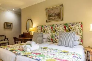 Selborne Golf Estate Villa P1 by First Private Stays - Pennington