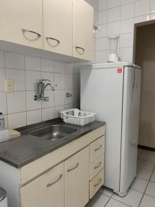 Três quartos Graça