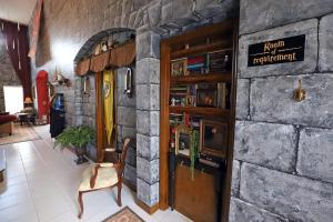 Waterfront 6-Bedroom Wizarding Villa in Lake Berkley Near Universal Studios Harry Potter