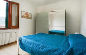 2 Bedroom Cozy Apartment In Taggia