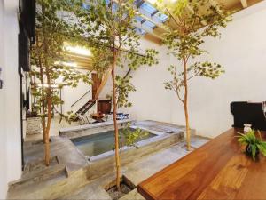 Ruma Papanz Moden 5BR 30 Pax by Jeffery Lam Home Management