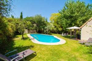 Chalet with pool, Wifi and Smart TV