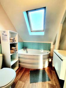 Appartements La Petite Matelote Appartement lumineux - vue Cathedrale : photos des chambres