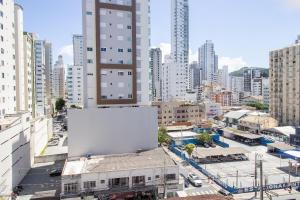 BK34 - 2 Dorm Climatizados, Próx Calçadão, Garagem