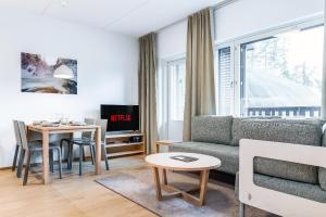 RukaHillChalet2 Ski In - Ski Out - SkiPass x2