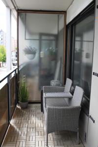 Air conditioned condo downtown with lake view