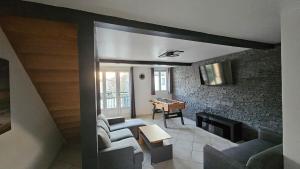 Appartements Grey And White Duplex : photos des chambres