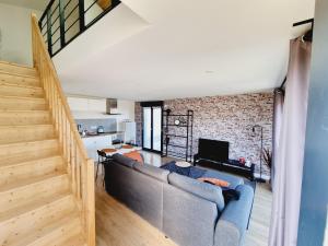 Dépendance cosy en duplex avec terrasse & jardin