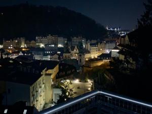 RomanceArt Apartments