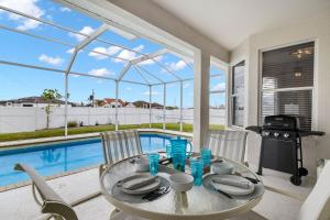 Villa Grace - Quiet home wfenced yard & pool table - Perfect for families wpets! - SWFL Rentals