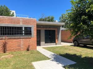 Alojamiento a 3 cuadras de la playa!!