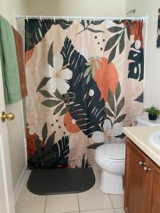 Home Near Disney Private Pool & Playground