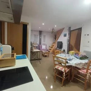 Alojamiento Evelyne Cal Paleta Noves de Segre - Gramós