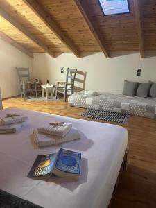 Georgia and Sotiris Sunset Villa