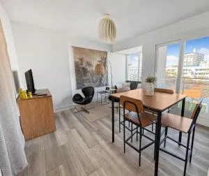 Chic & lumineux avec balcon - Calais