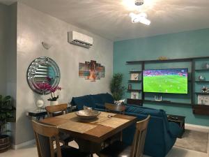 Syxx Old Church Road