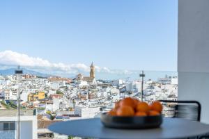 INF26F - Modern and bright city apartment