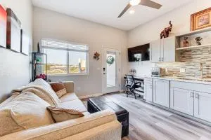 Cozy Couples Retreat with Views in Apache Junction - Apache Junction