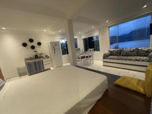 Lindo Loft a beira Mar em Ilha Bela Acesso ao mar