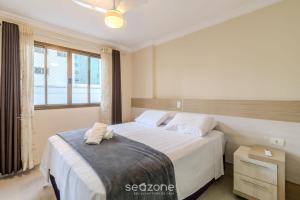 Apto completo 2Q a Beira-mar ESE0102