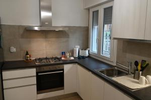 Grigio Perla Panigale, villetta con giardino e parcheggio privato fino a tre posti auto - Un oasi di tranquillità - Vicina allAeroporto, Unipol Arena e Fiera