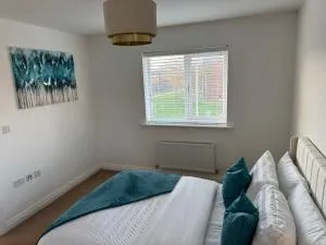 Cosy 3 Bed Home in Dartford - Dartford