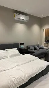 Studio Boulevard - Mugharrizāt