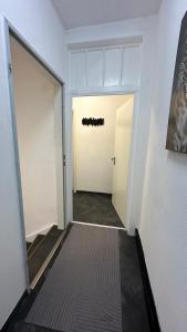 Abt in Mönchengladbach Neuwerk