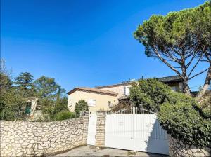 Villas La Bastide de la Nimes : Villa