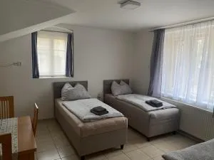 Penzion Račice - Hošťka