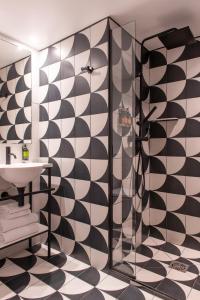 Hotels Arc Elysees : photos des chambres