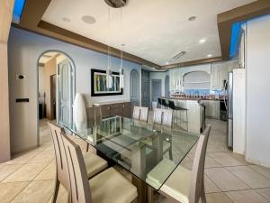 2BR Beachfront Condo on Sandy Beach #703