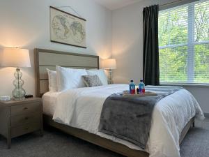 The Duke of Dublin Monthly Rates Premium Beds