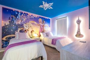 3961 Spacious luxury home