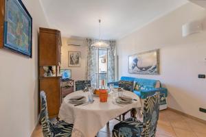 Domus 21 Near Alassio Beach - Happy Rentals