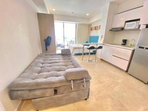 Hermoso Aparta Suite en Crespo a 5 minutos caminando del aeropuerto primera línea Mar