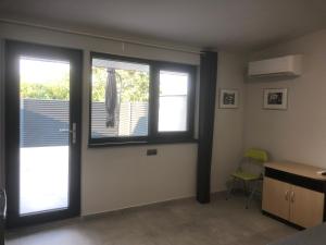 ArtFan Guest Studios