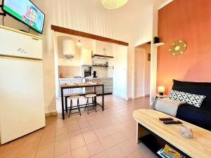 Creux de l-Eglise - 2 Appartements cosy, 2 Salles de Bains, 8 personnes : photos des chambres