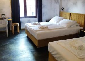 Triple Room with Private Bathroom room in Chillout Hostel Zagreb