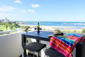 Jade - St Kilda Beach Views - Middle Park