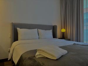 Loft minimalista de lujo con balcon en zona prime BOG - morph