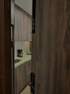 Loft minimalista de lujo con balcon en zona prime BOG - morph